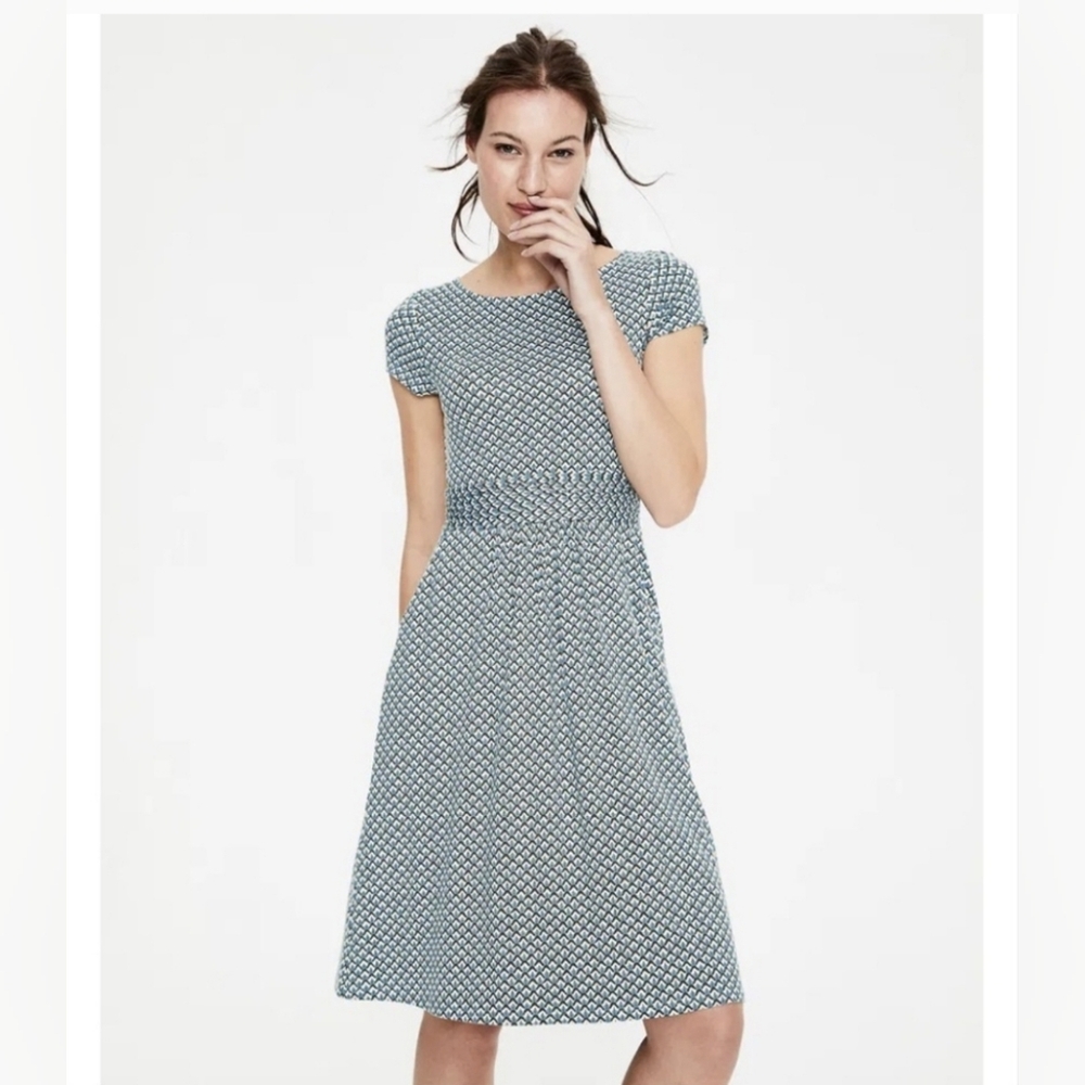 Boden Blue and White Short-Sleeve Geometric Midi Dress
